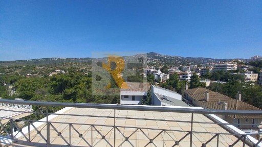 Μονοκατοικία, 425τ. μ.