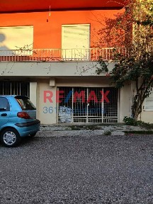 Μονοκατοικία, 215τ. μ.