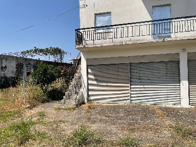 Μονοκατοικία, 160τ. μ.