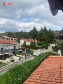 Μονοκατοικία, 300τ. μ.