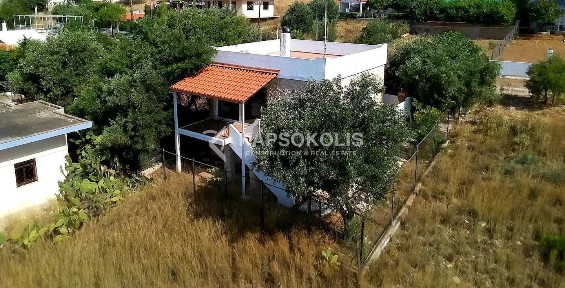 Μονοκατοικία, 60τ. μ.