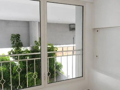 Studio / Γκαρσονιέρα, 32τ. μ.